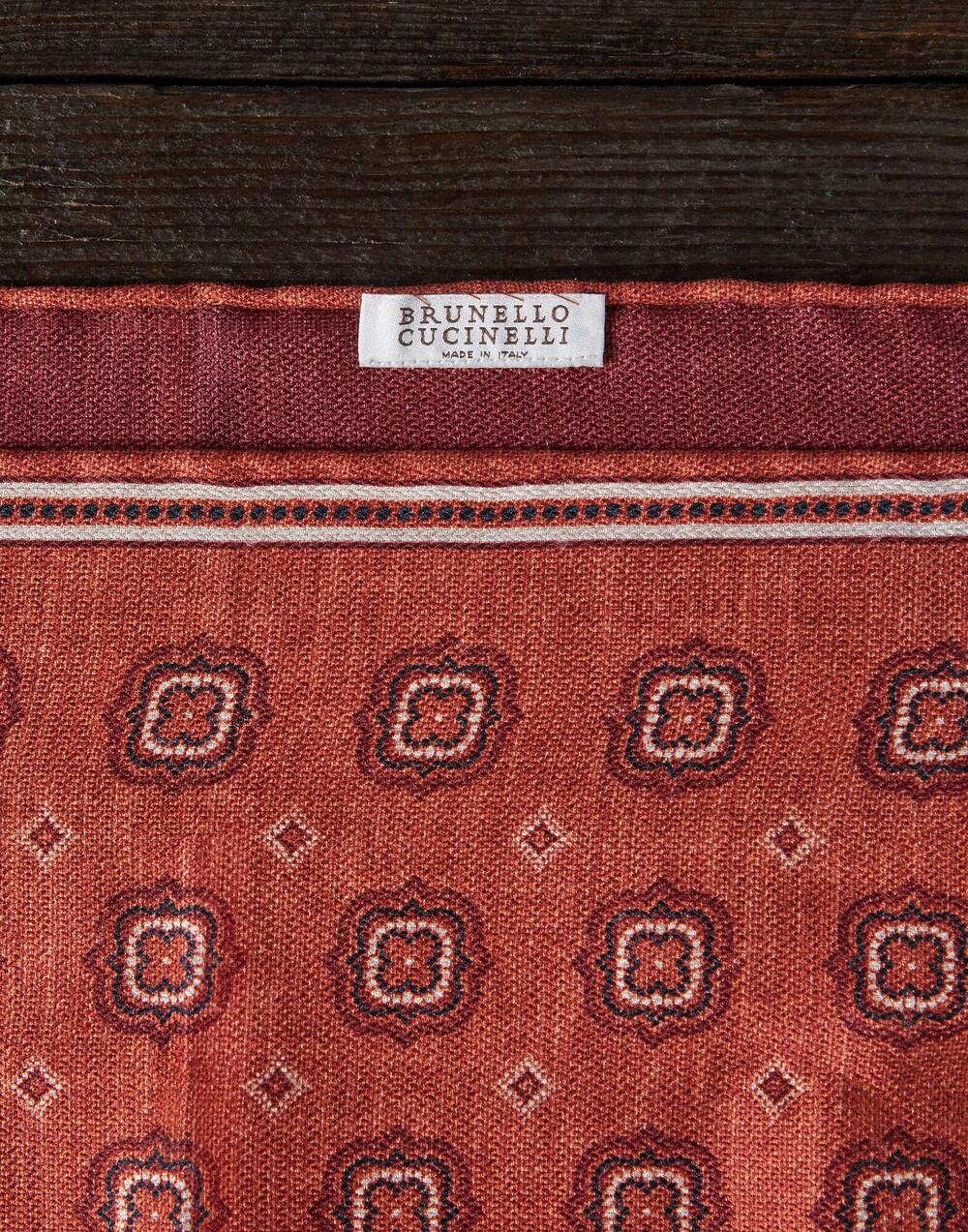 BRUNELLO CUCINELLI MEN'S CARROT NAVY SILK POCKET SQUARE