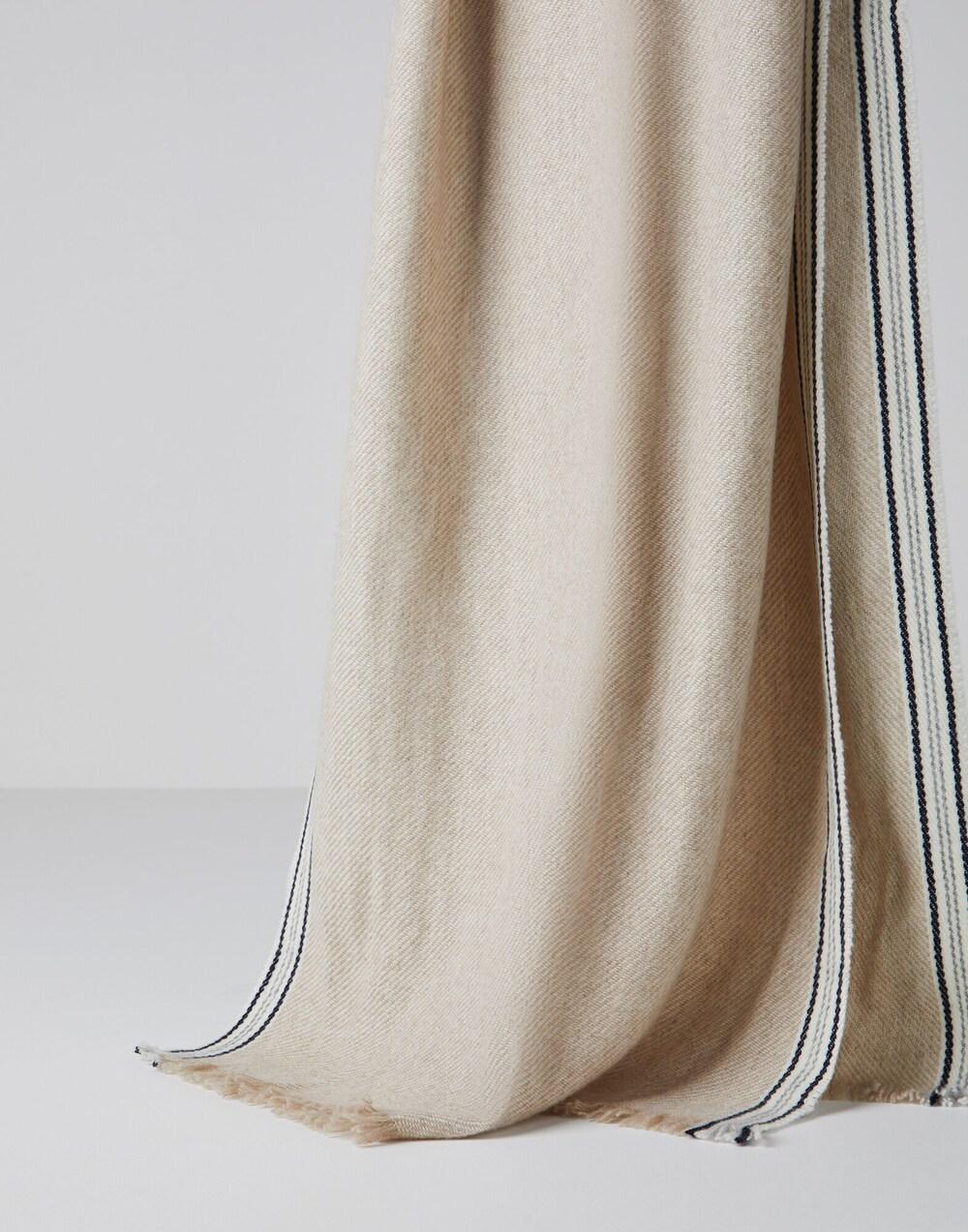 BRUNELLO CUCINELLI MEN'S BEIGE WOOL SCARF