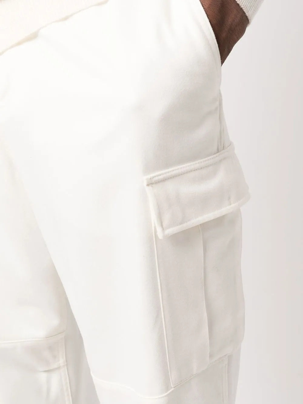 BRUNELLO CUCINELLI MEN'S CREAM RELAXED CARGO TROUSERS