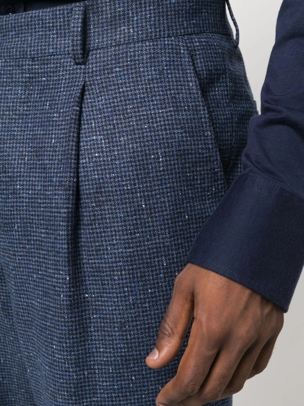 BRUNELLO CUCINELLI MEN'S BLUE TEXTURED TAILORED SUIT