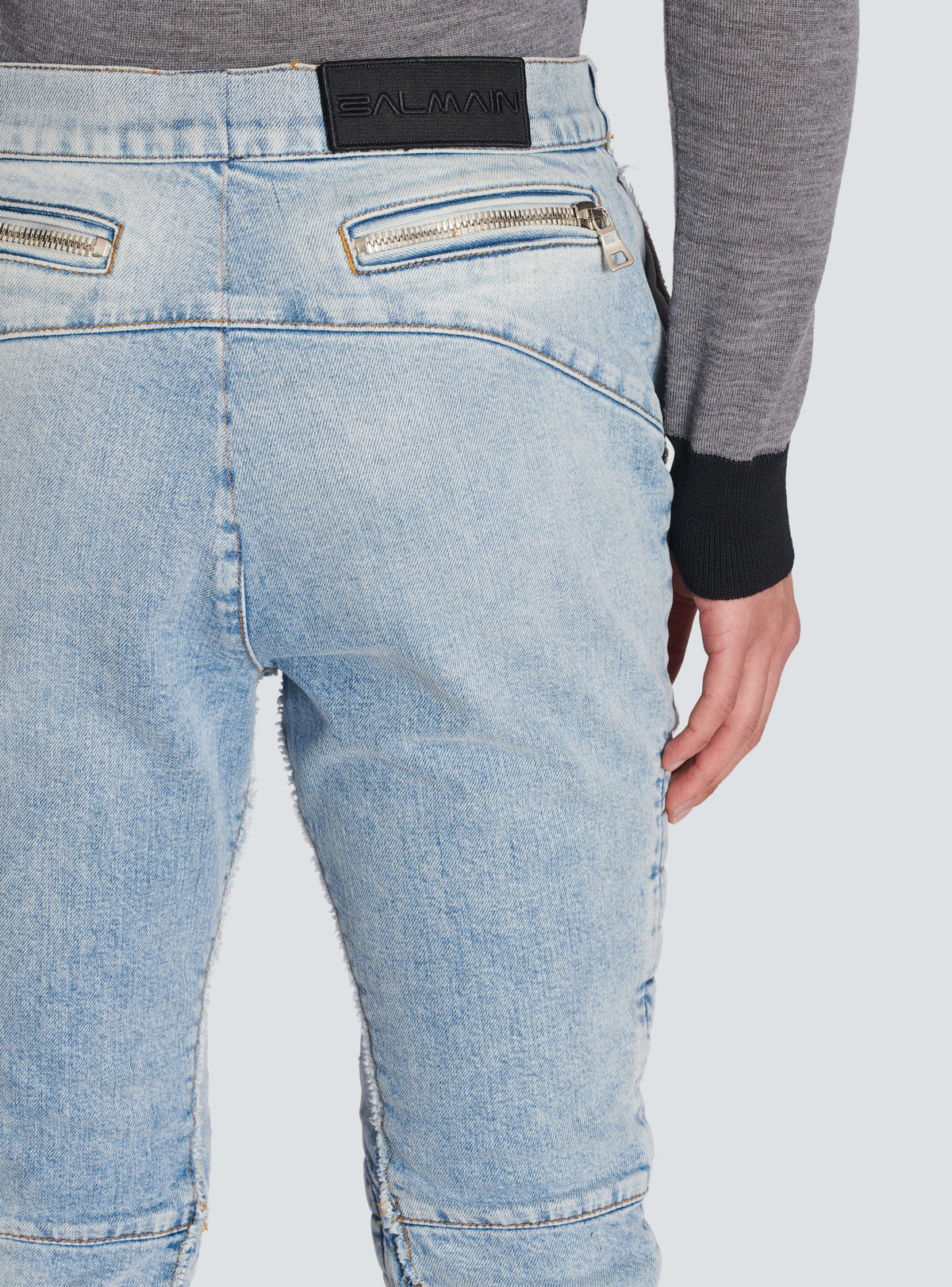 BALMAIN MEN'S LIGHT BLUE DENIM SLIM TROUSERS