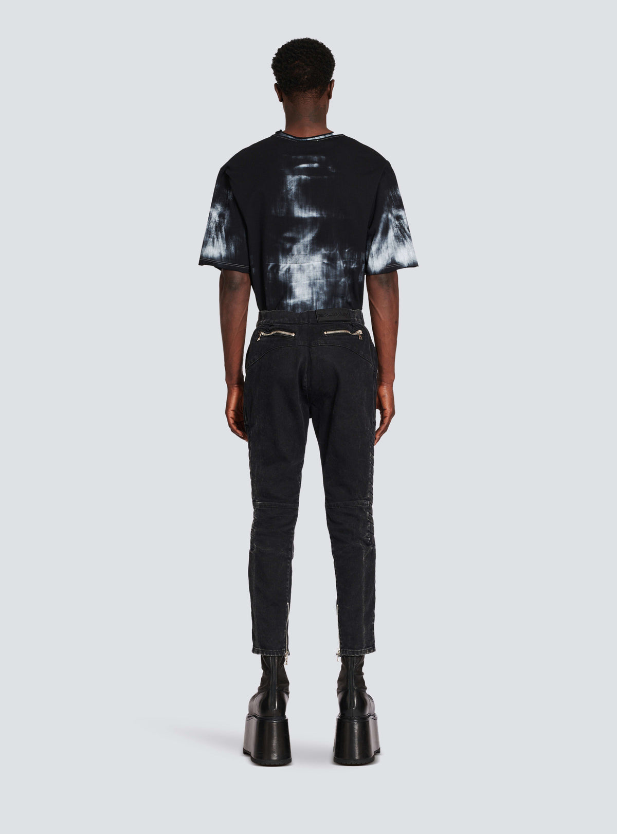 BALMAIN MEN'S BLACK ACID WASH DENIM PANTS