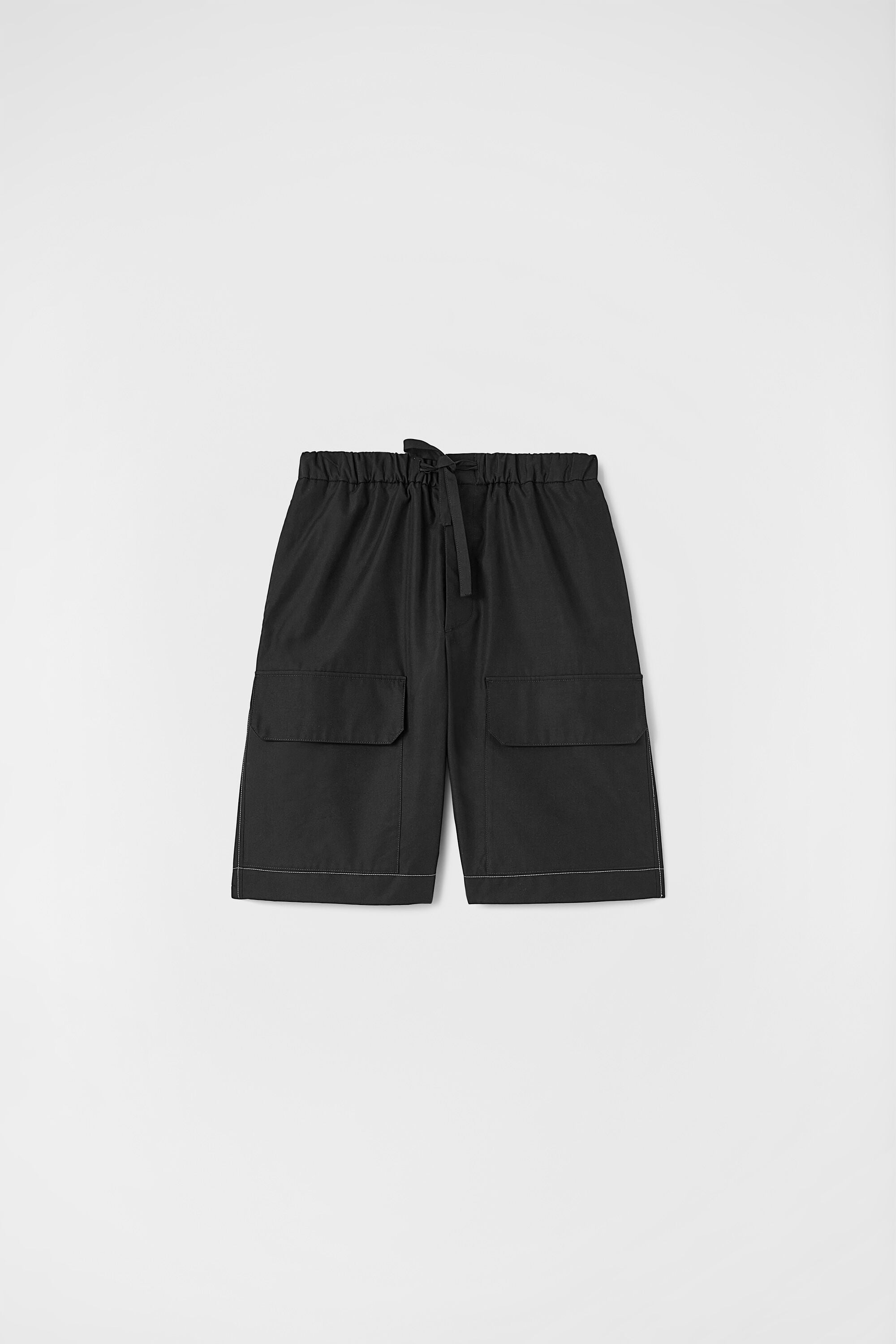 JIL SANDER MEN'S BLACK CARGO SHORTS