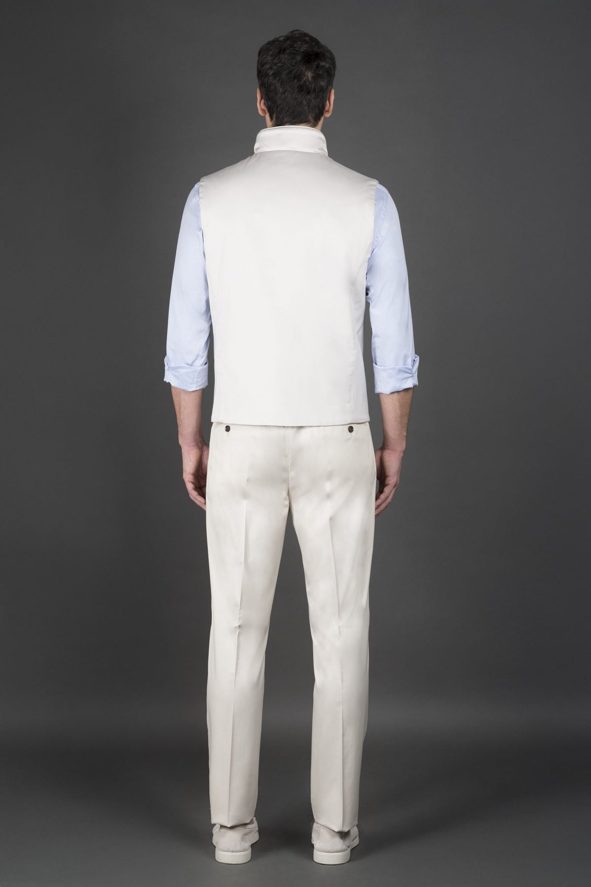MOORER MEN'S OFF WHITE SLEEVELESS JACKET