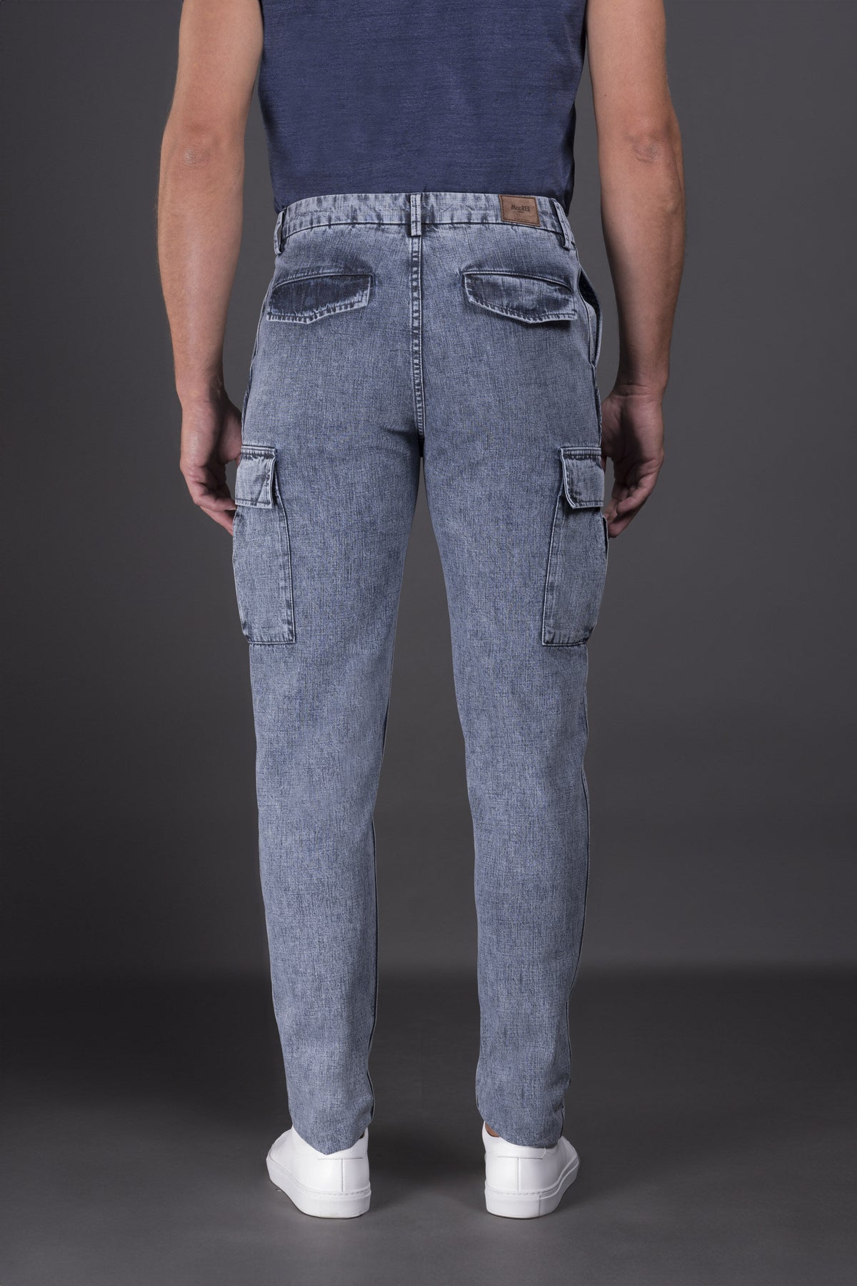 MOORER MEN'S LIGHT BLUE CARGO TROUSERS