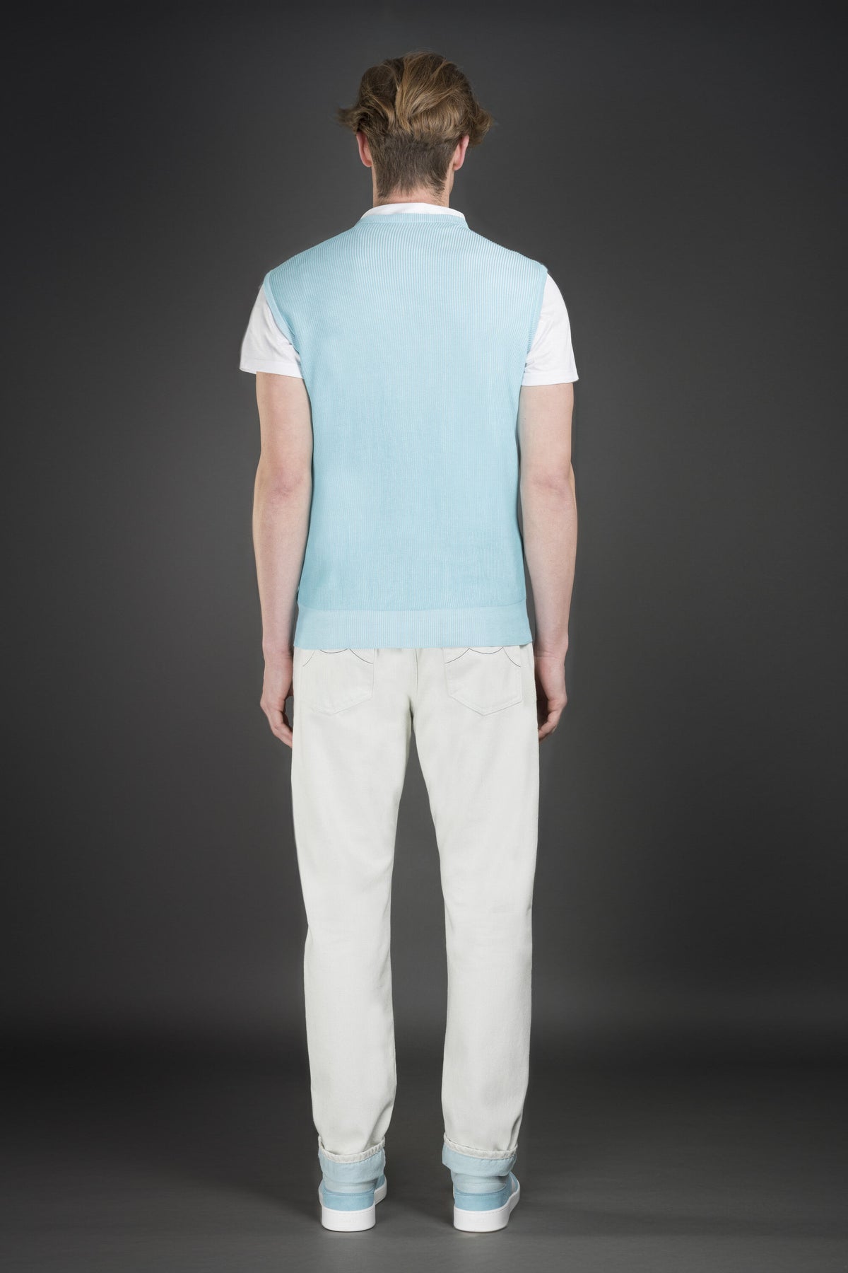 MOORER MEN'S LIGHT BLUE SLEEVELESS SWEATER