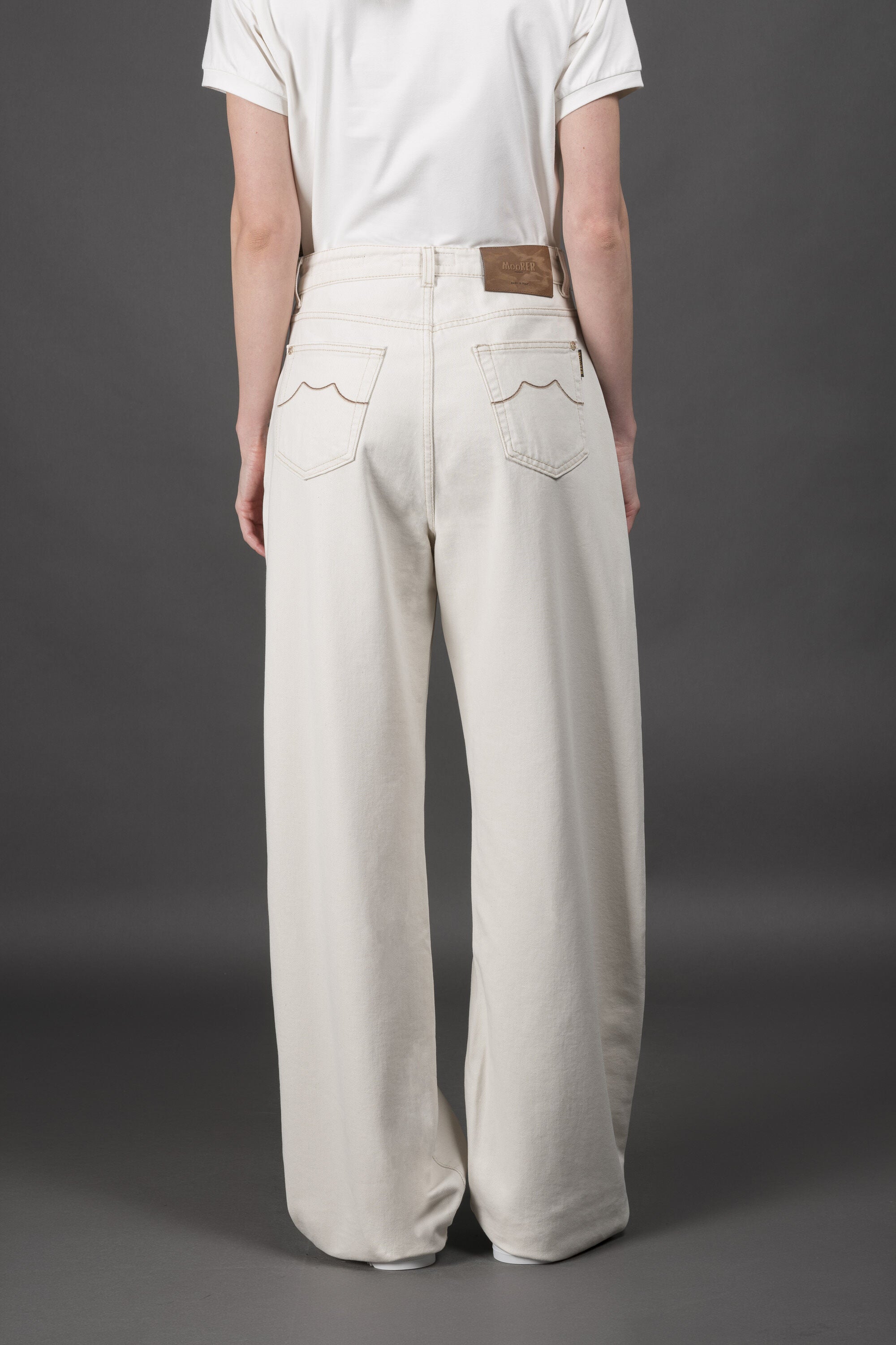 MOORER WOMEN'S PANTS NWT