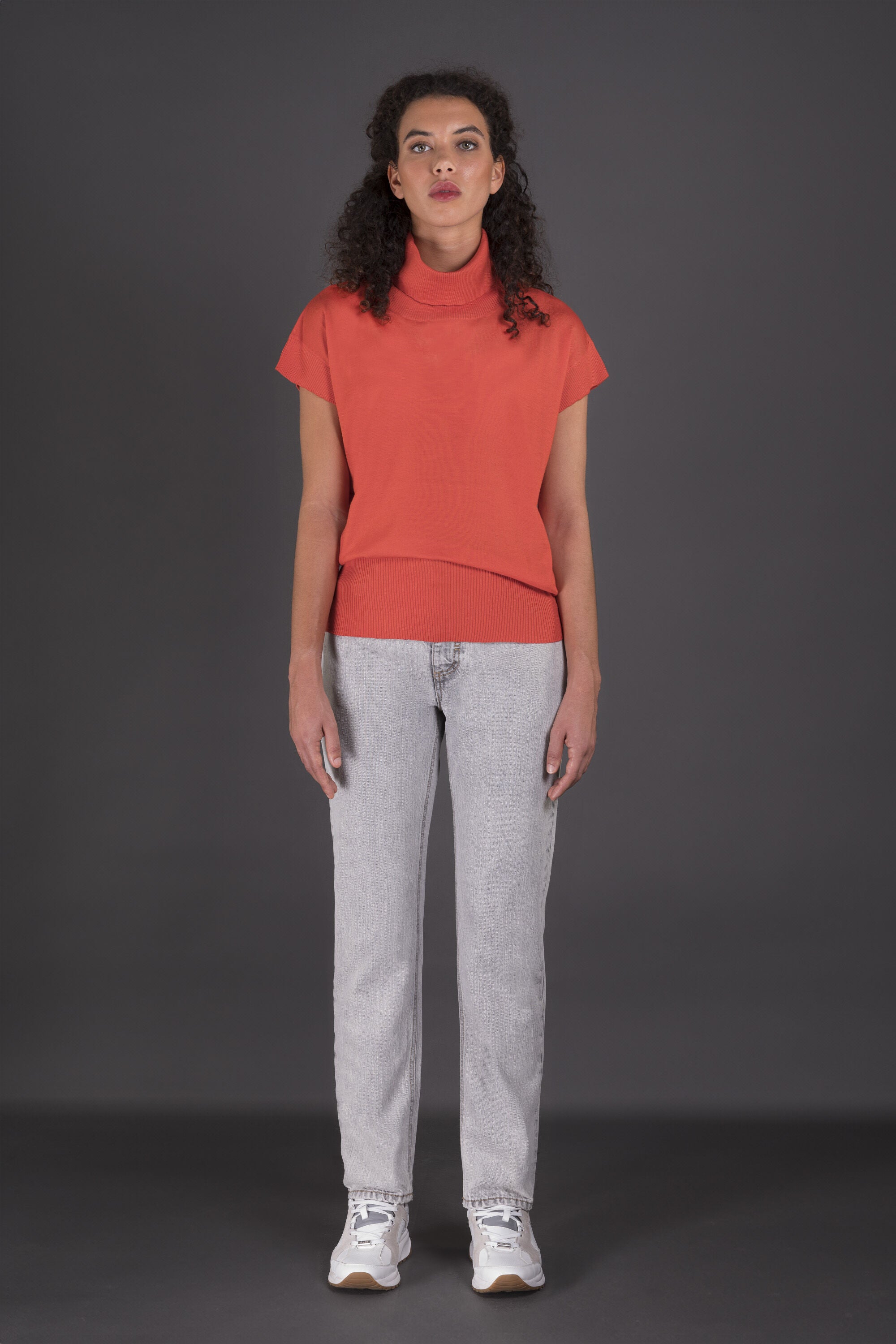 MOORER WOMEN'S ORANGE SHORT SLEEVE SWEATER