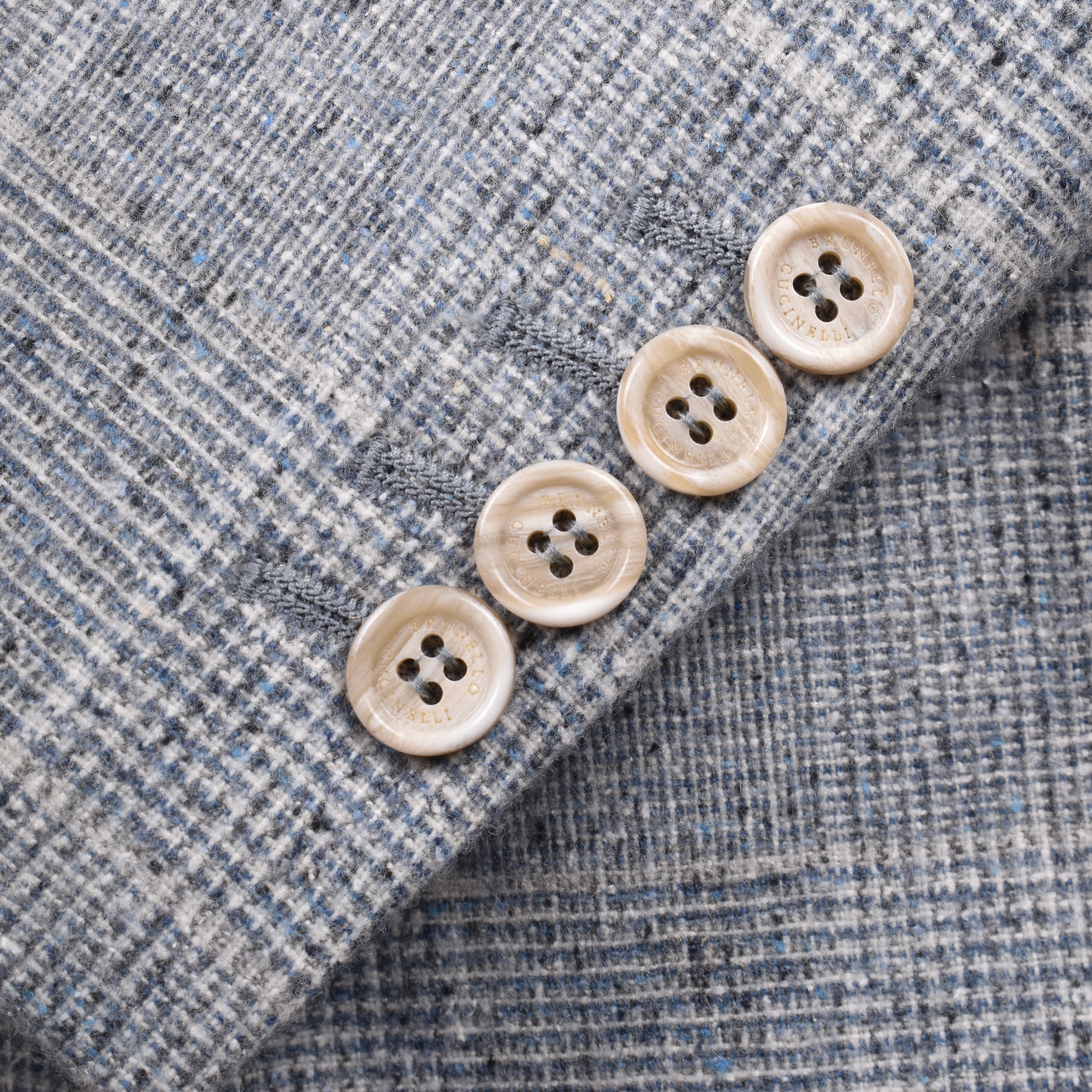 BRUNELLO CUCINELLI MEN'S NEUTRAL BLUE WOOL CHECK BLAZER
