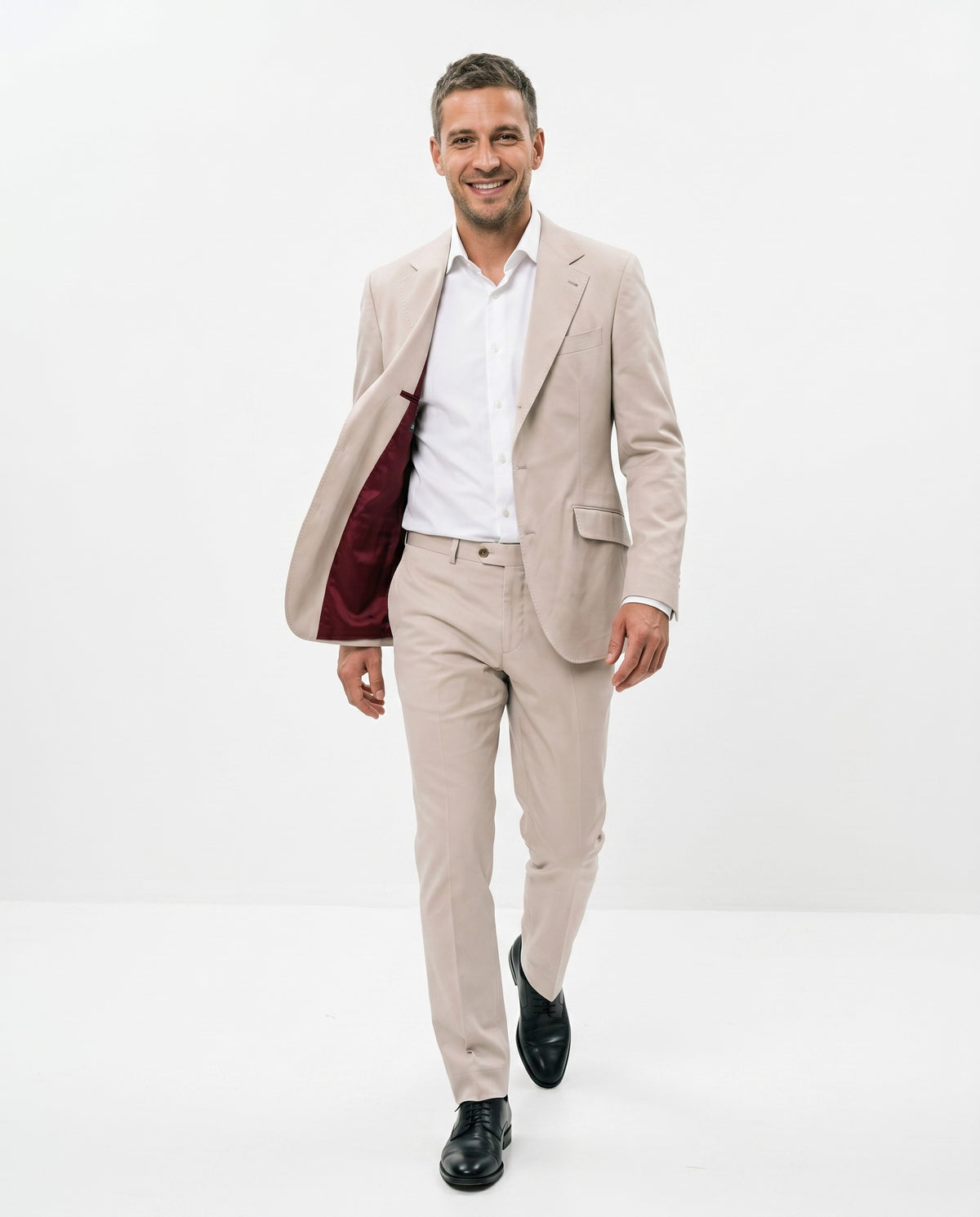 BRUNELLO CUCINELLI MEN'S BEIGE SILK TAILORED SUIT