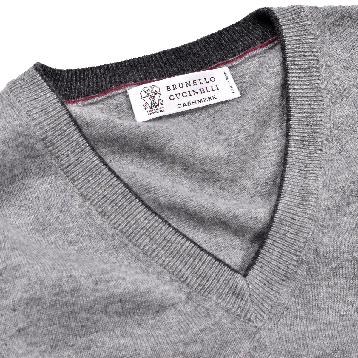 BRUNELLO CUCINELLI MEN'S GRAY CASHMERE VNECK SWEATER