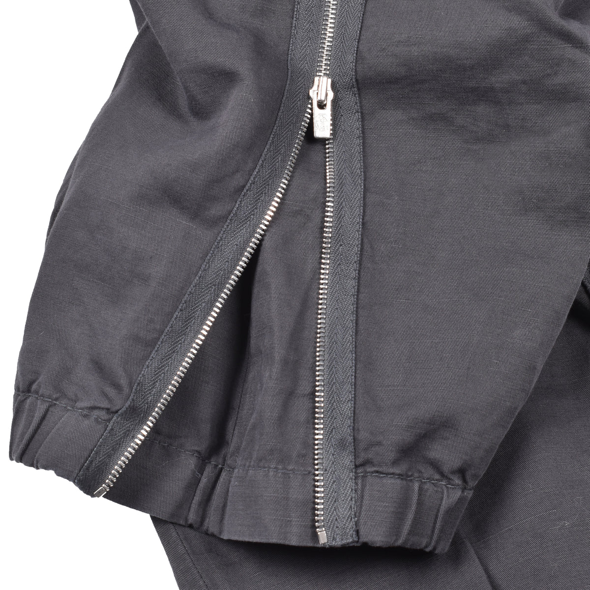 BRUNELLO CUCINELLI MEN'S DARK GREY LINEN TROUSERS