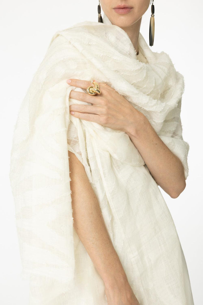 BRUNELLO CUCINELLI WOMEN'S NATURAL LINEN TEXTURED SCARF