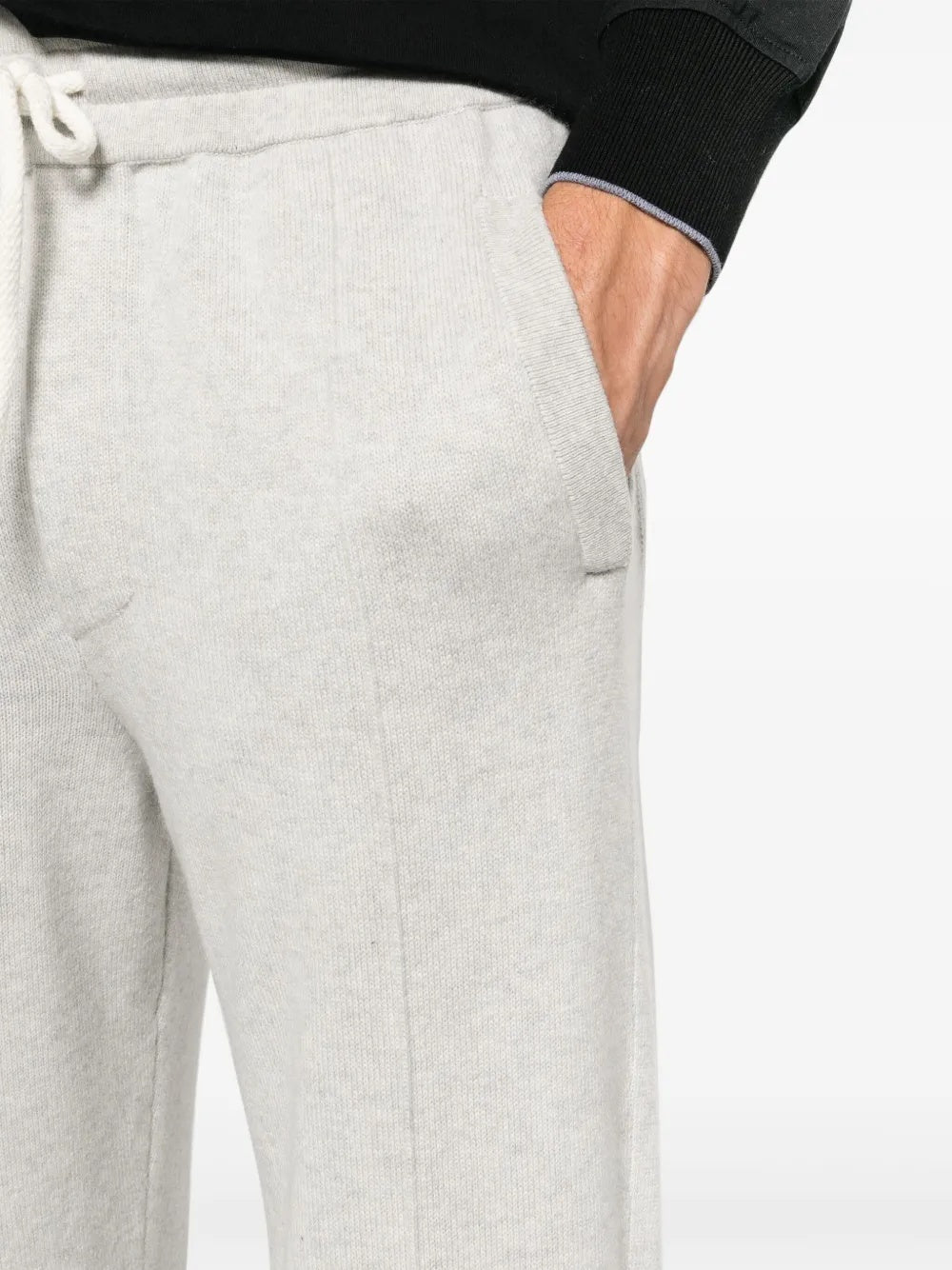 BRUNELLO CUCINELLI MEN'S LIGHT GREY WOOL JOGGER TROUSERS