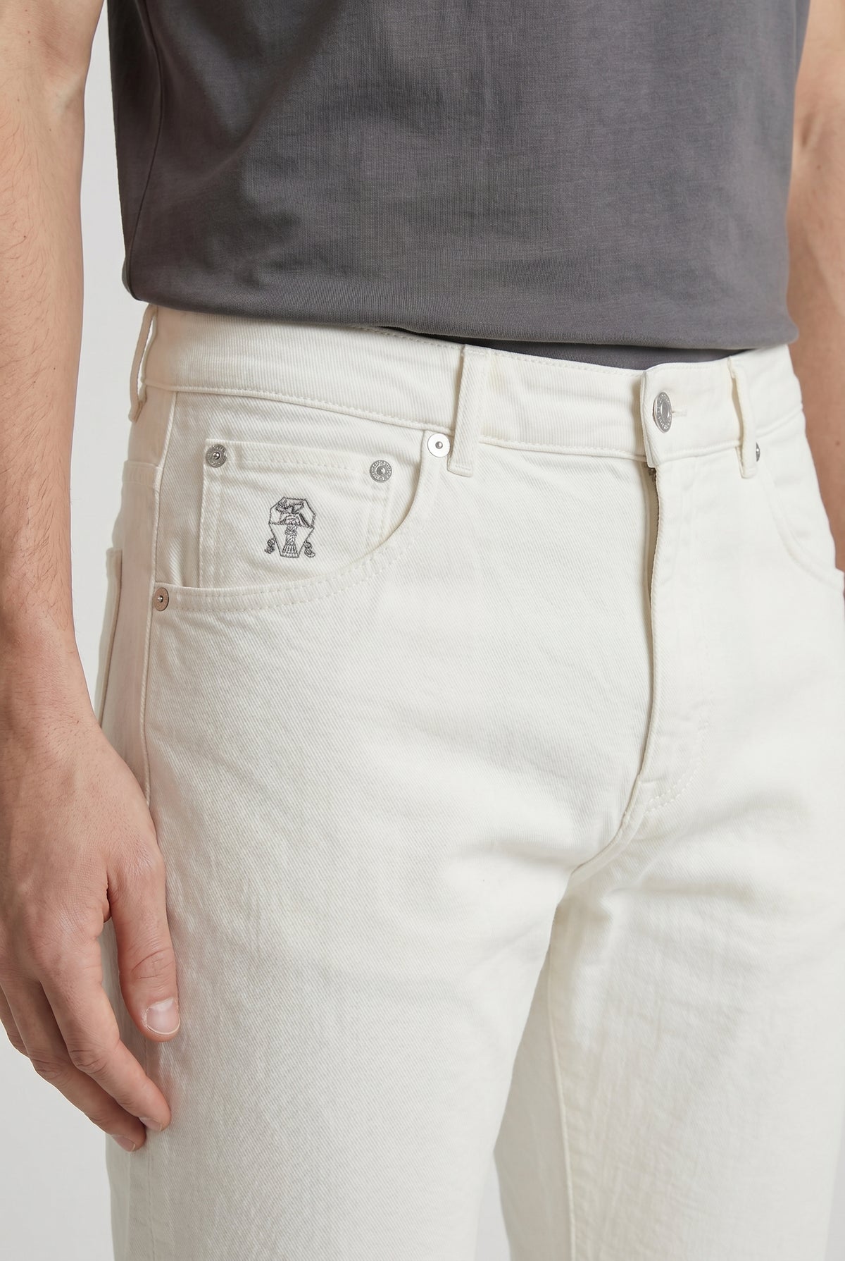 BRUNELLO CUCINELLI MEN'S OFF WHITE SLIM JEANS