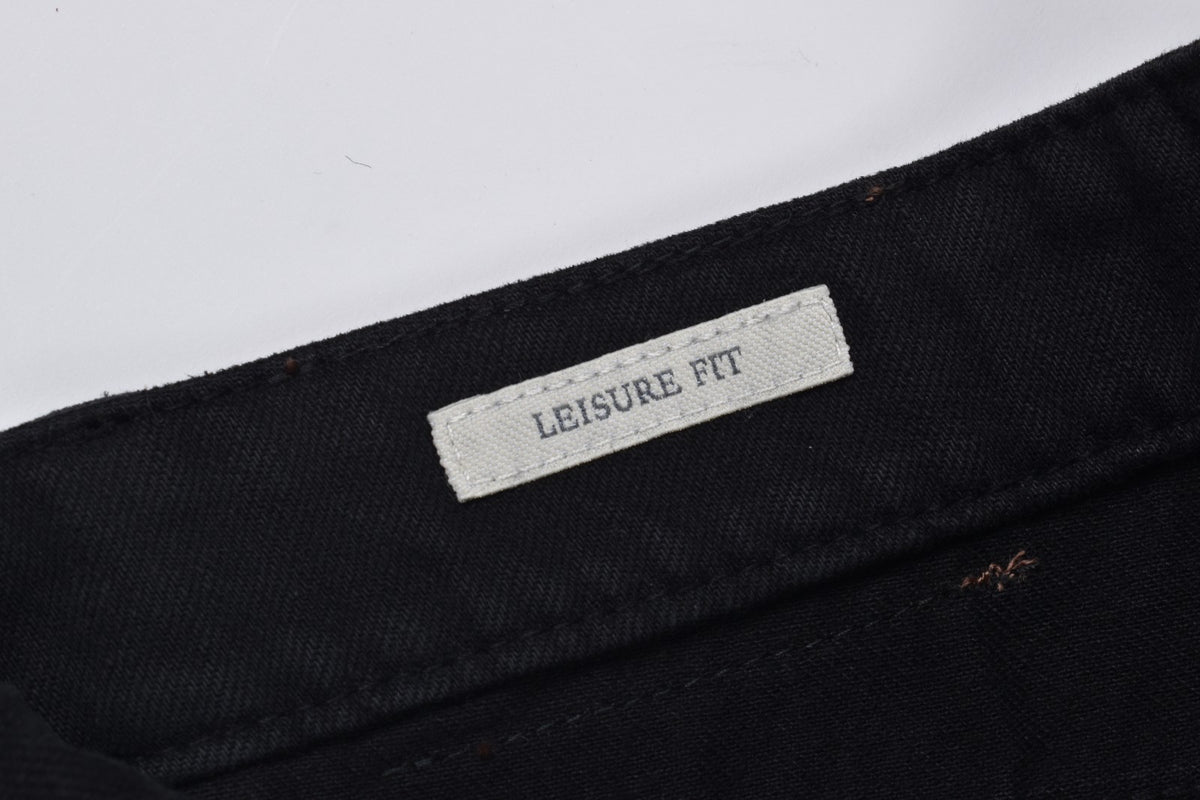 BRUNELLO CUCINELLI MEN'S BLACK LEISURE FIT TROUSERS