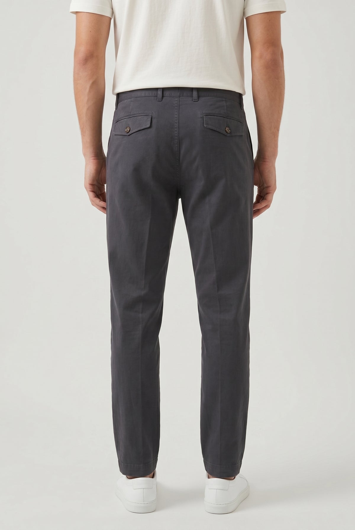 BRUNELLO CUCINELLI MEN'S DARK GREY PLEATED TROUSERS