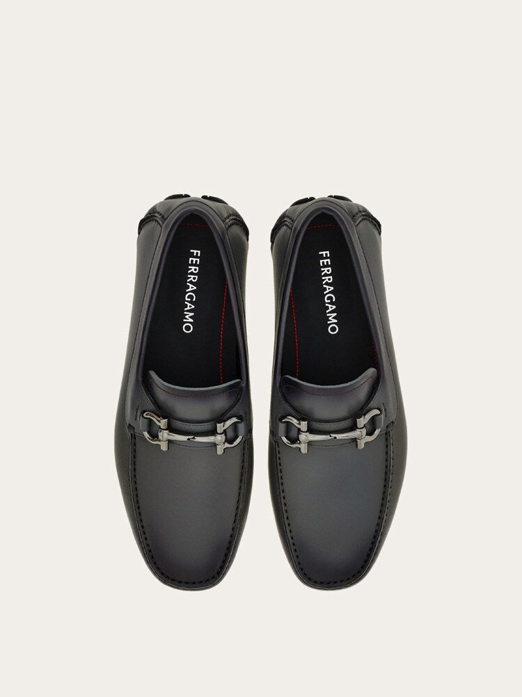 FERRAGAMO MEN'S GREY CALF LEATHER LOAFERS
