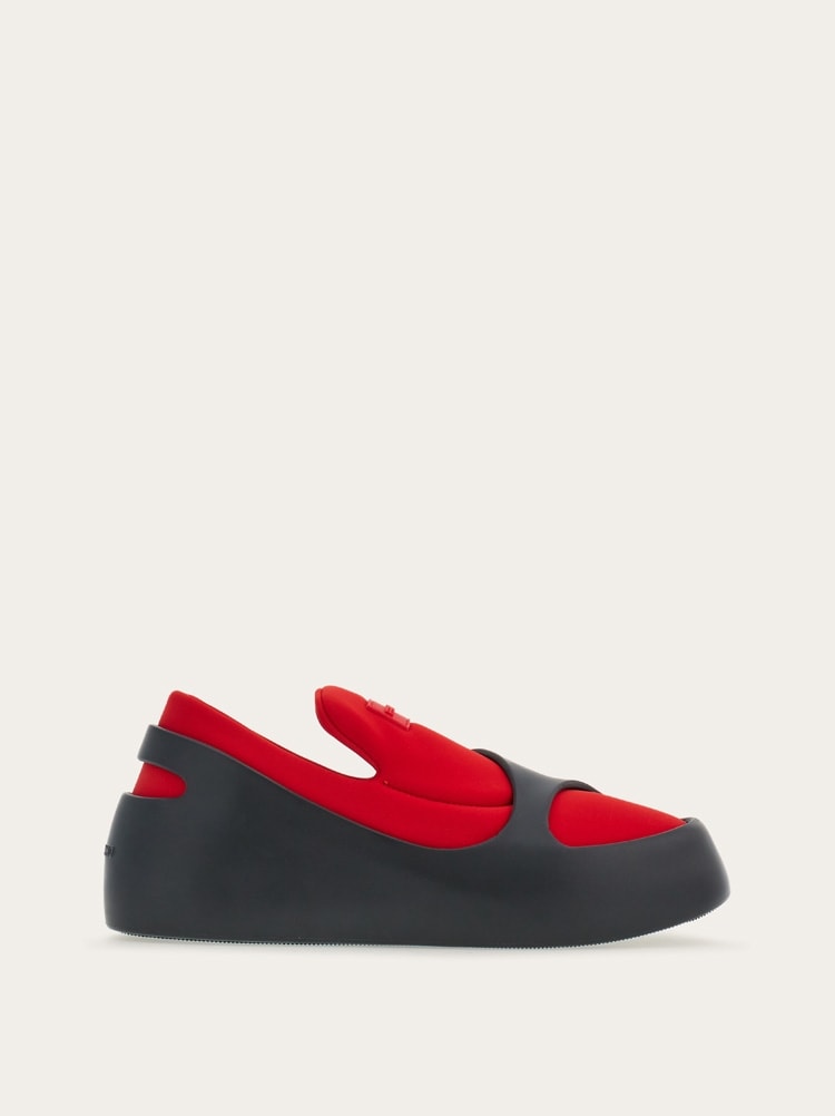 FERRAGAMO MEN'S RED BLACK RUBBER SNEAKERS