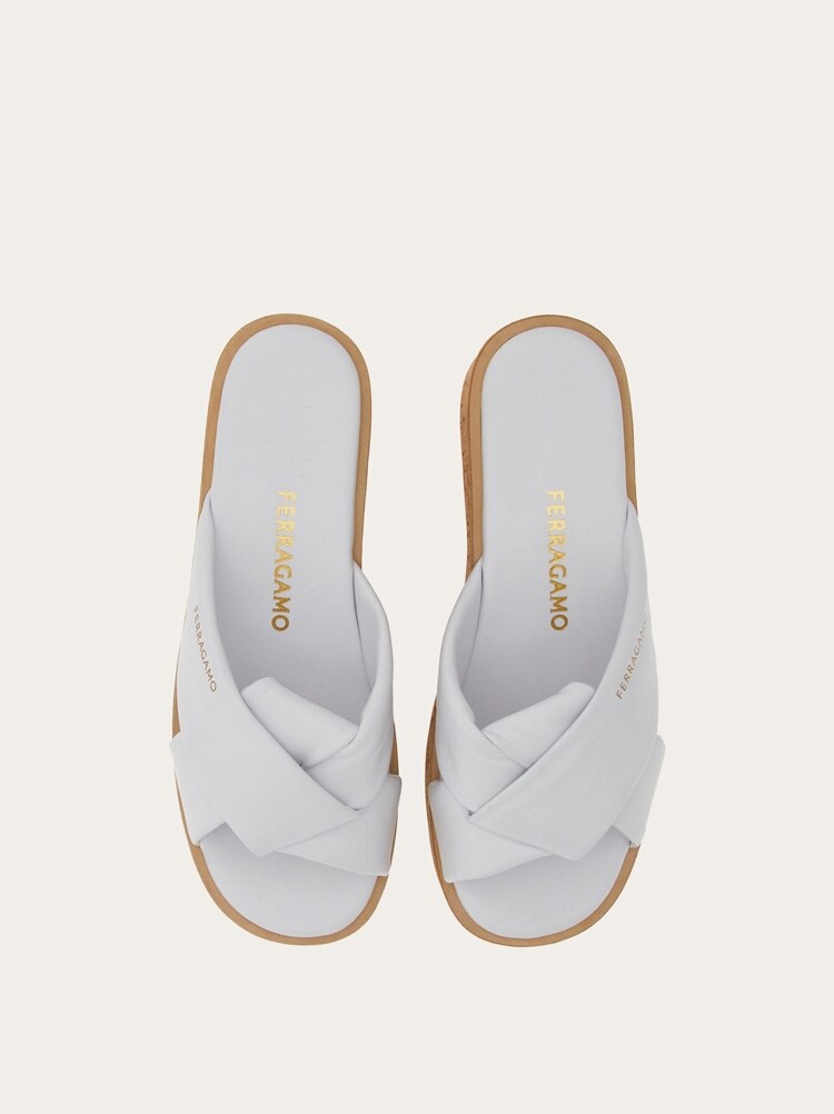 FERRAGAMO WOMEN'S WHITE LAMBSKIN PLATFORM SHOES