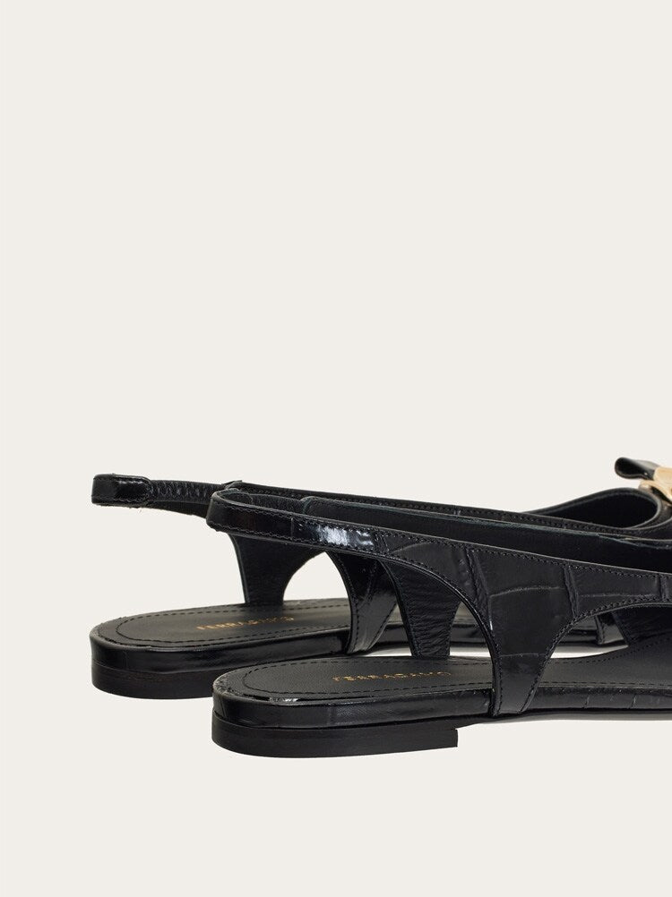 FERRAGAMO WOMEN'S BLACK LEATHER SLINGBACK SHOE