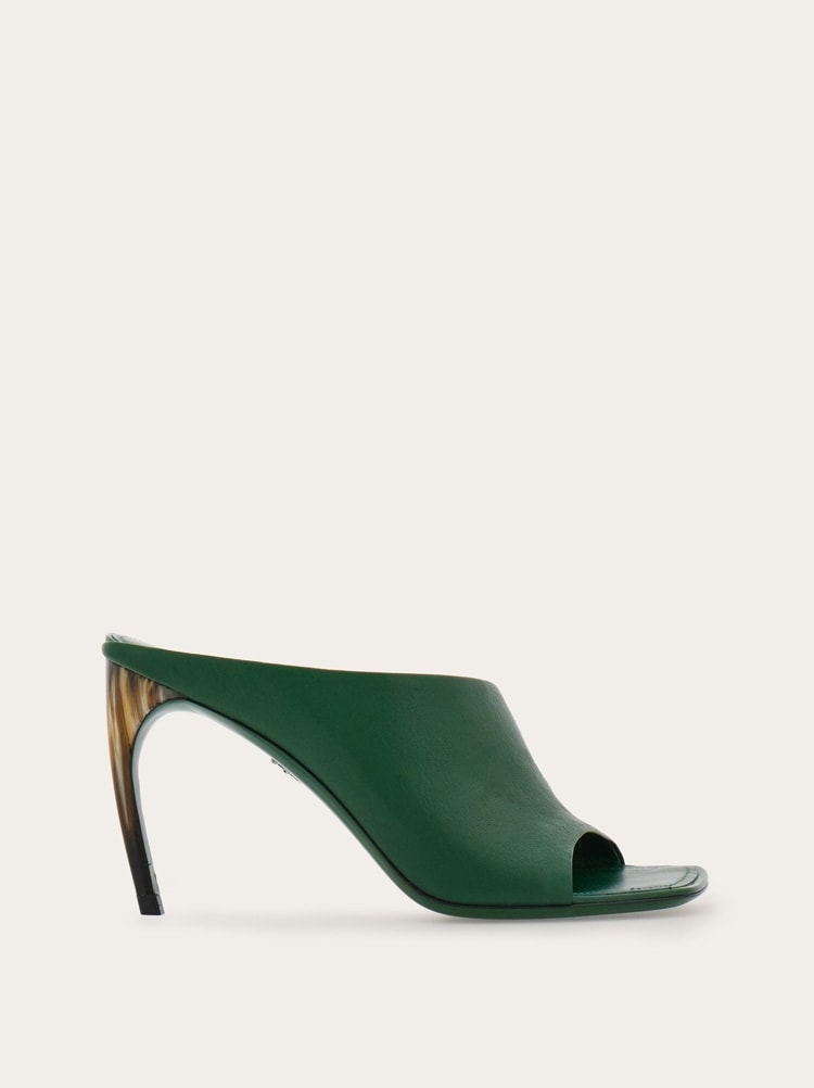 FERRAGAMO WOMEN'S GREEN LAMBSKIN MULE SHOES