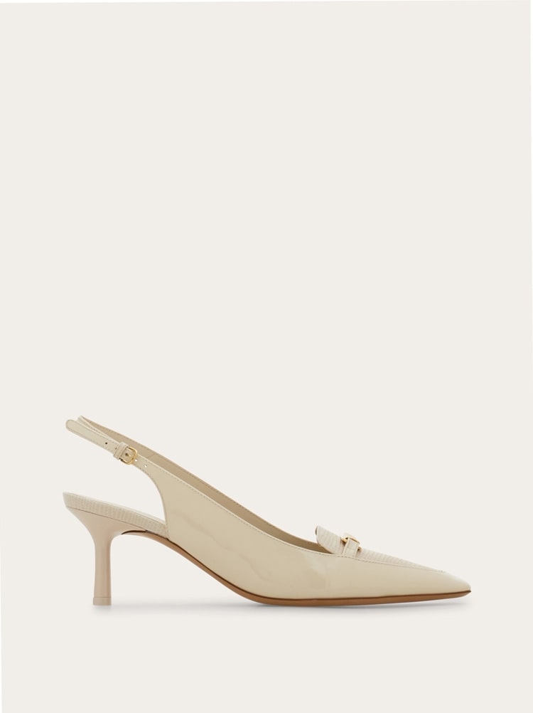 FERRAGAMO WOMEN'S CREAM PATENT LEATHER SHOES