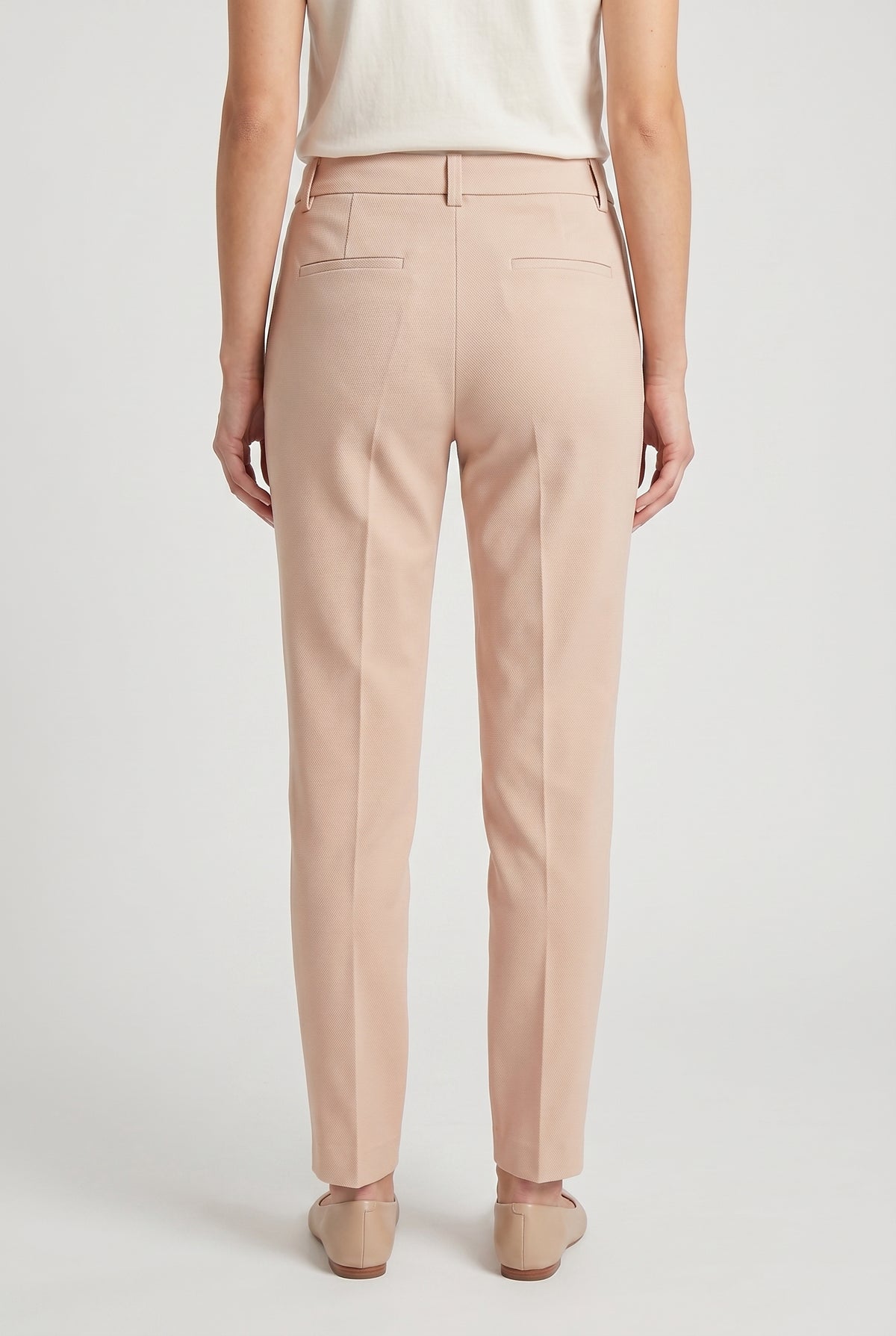 BRUNELLO CUCINELLI WOMEN'S LIGHT BEIGE TAILORED TROUSERS