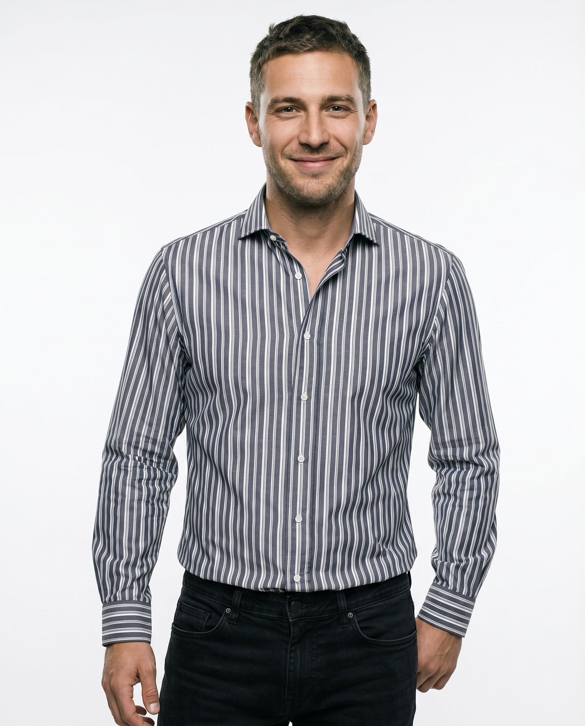 BRUNELLO CUCINELLI MEN'S STRIPED TAILORED SHIRT