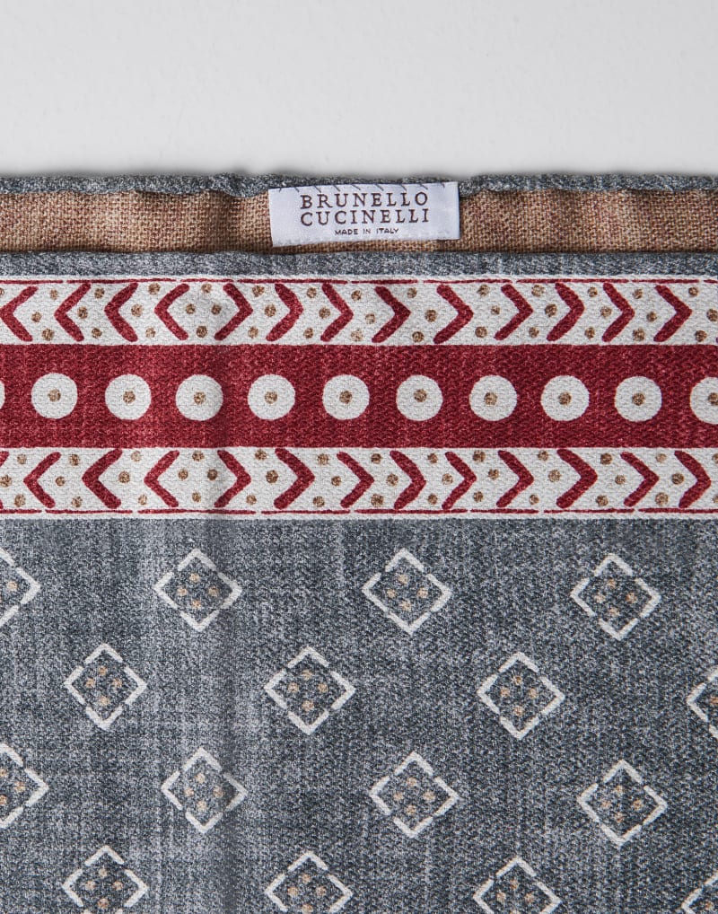BRUNELLO CUCINELLI MEN'S GREY SILK PATTERNED POCKET SQUARE