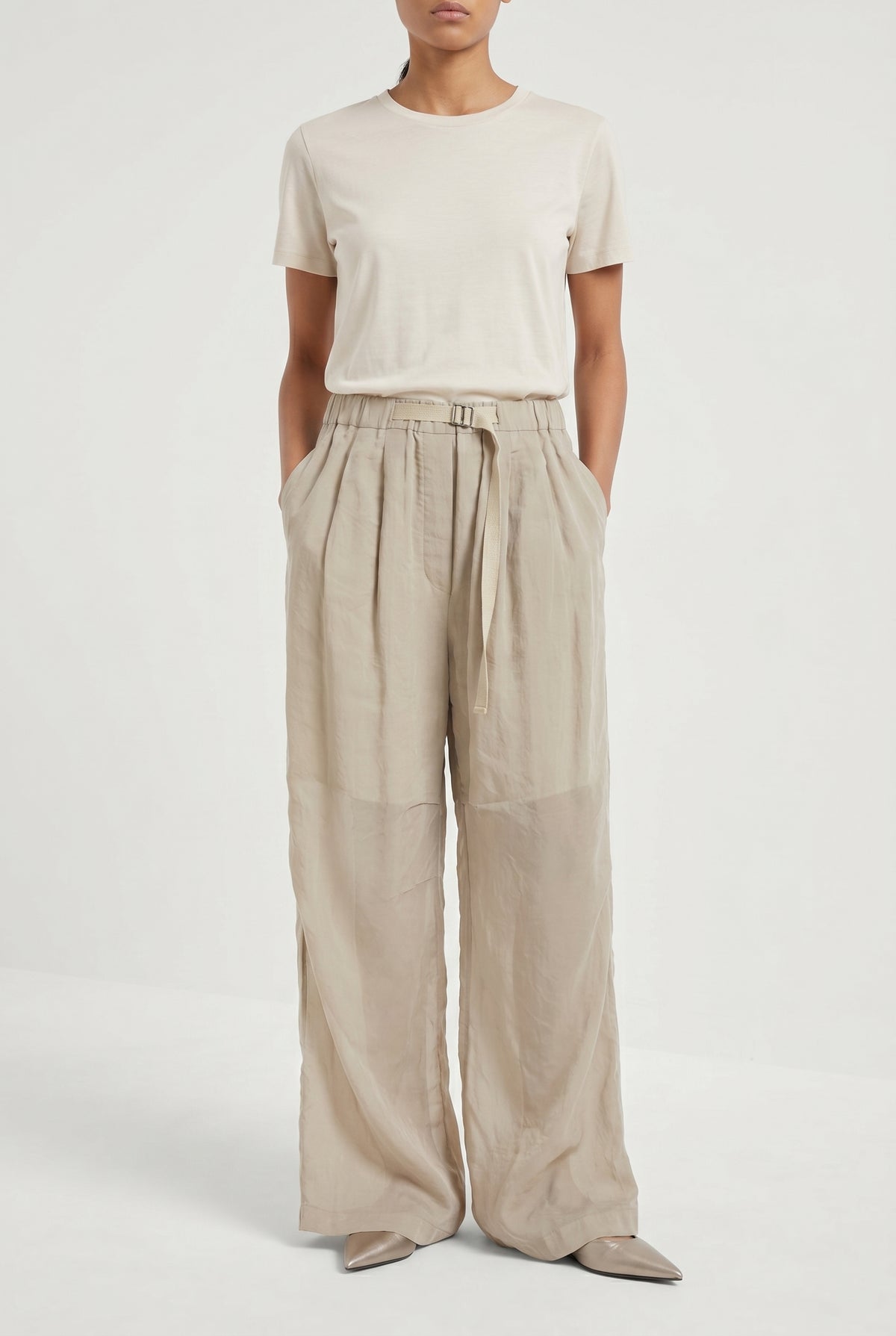 BRUNELLO CUCINELLI WOMEN'S LIGHT BEIGE WIDE LEG TROUSERS