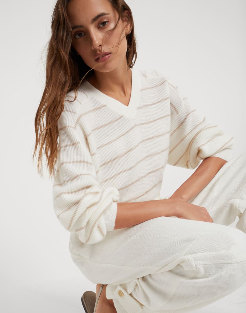 BRUNELLO CUCINELLI WOMEN'S OFF WHITE STRIPED SWEATER