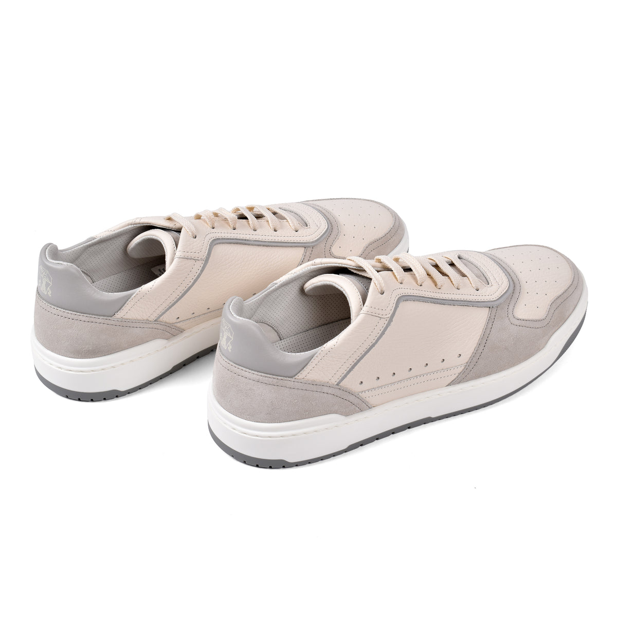 BRUNELLO CUCINELLI MEN'S OFF WHITE LEATHER SNEAKERS