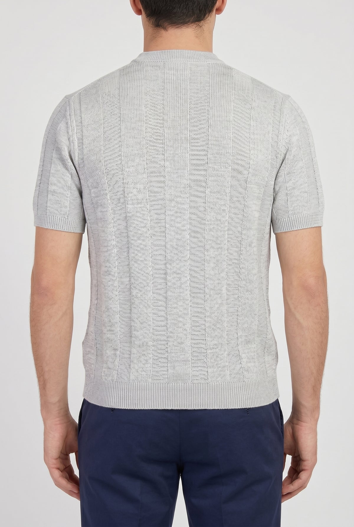 BRUNELLO CUCINELLI MEN'S LIGHT GREY LINEN SWEATER