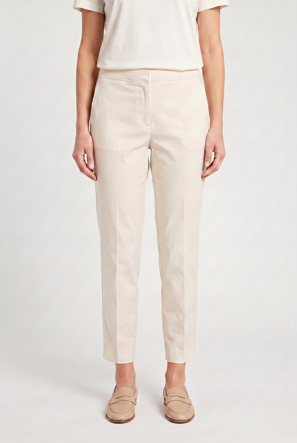 BRUNELLO CUCINELLI WOMEN'S LIGHT BEIGE TAILORED TROUSERS