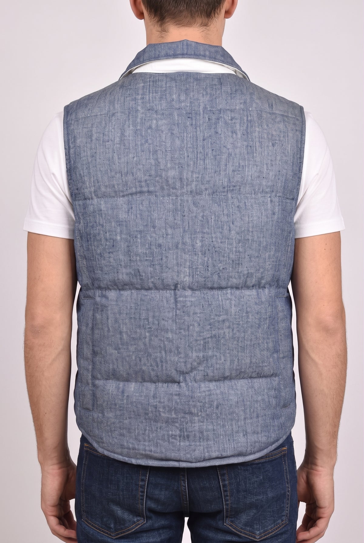BRUNELLO CUCINELLI MEN'S BLUE LINEN BUTTON DOWN VEST
