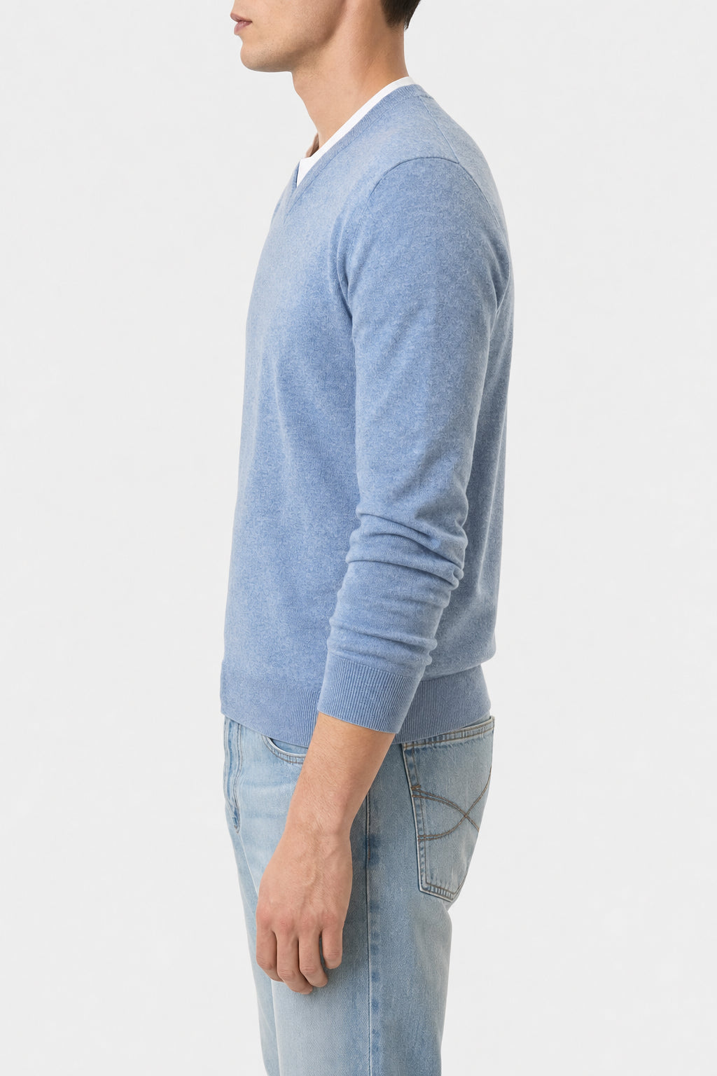 BRUNELLO CUCINELLI MEN'S LIGHT BLUE WOOL SWEATER