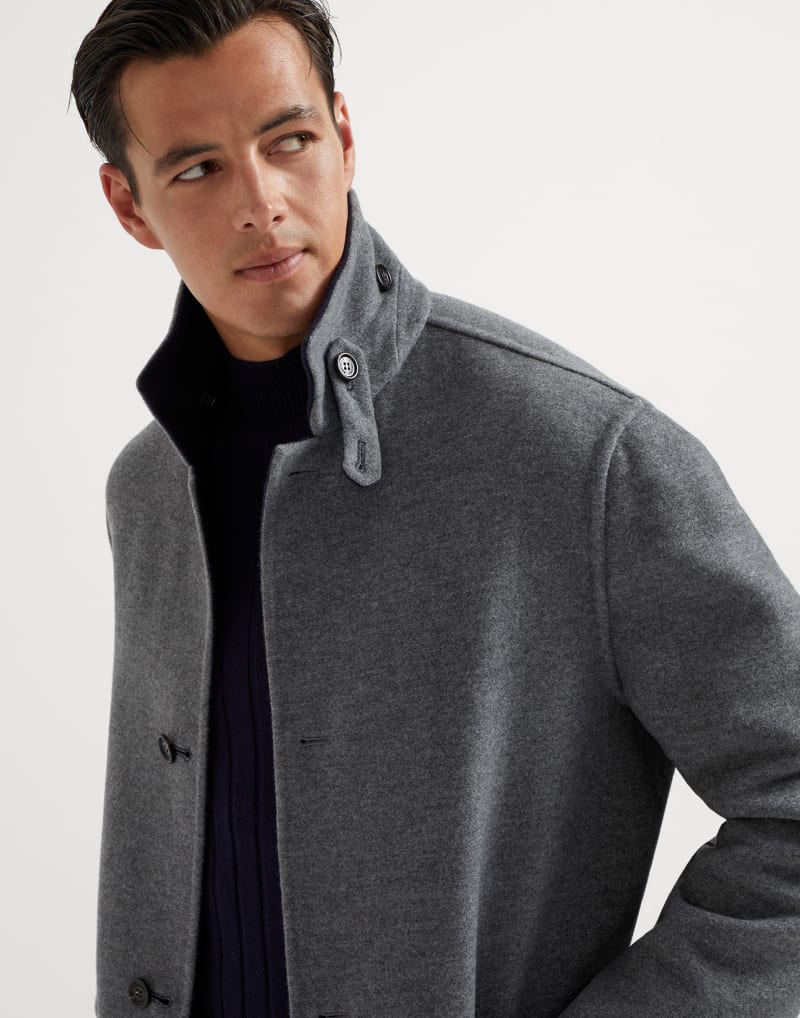 BRUNELLO CUCINELLI MEN'S NAVY MEDIUM GREY WOOL STAND COLLAR COAT