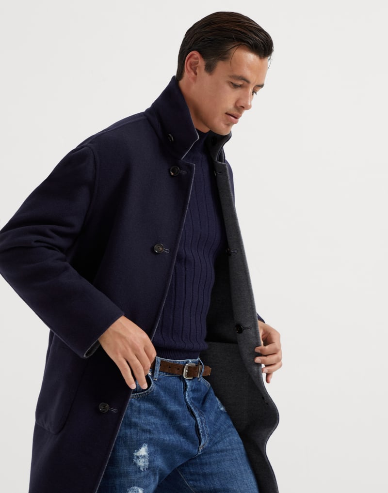 BRUNELLO CUCINELLI MEN'S NAVY MEDIUM GREY WOOL STAND COLLAR COAT