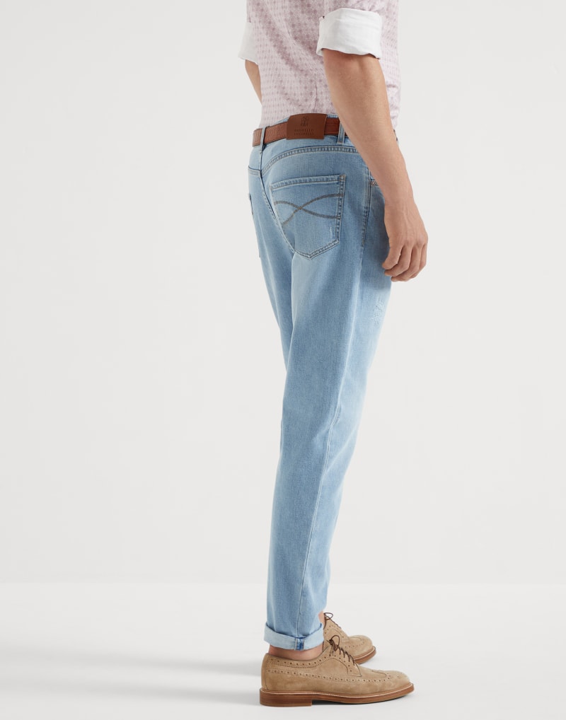 BRUNELLO CUCINELLI MEN'S VERY LIGHT OLD DENIM CASUAL TROUSERS