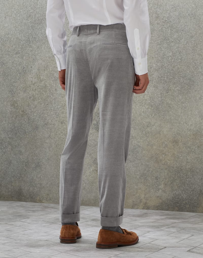 BRUNELLO CUCINELLI MEN'S GREY COTTON WOOL PLEATED TROUSERS