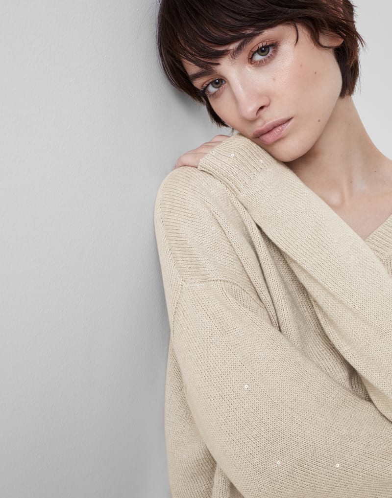 BRUNELLO CUCINELLI WOMEN'S LIGHT BROWN WOOL SILK V NECK SWEATER