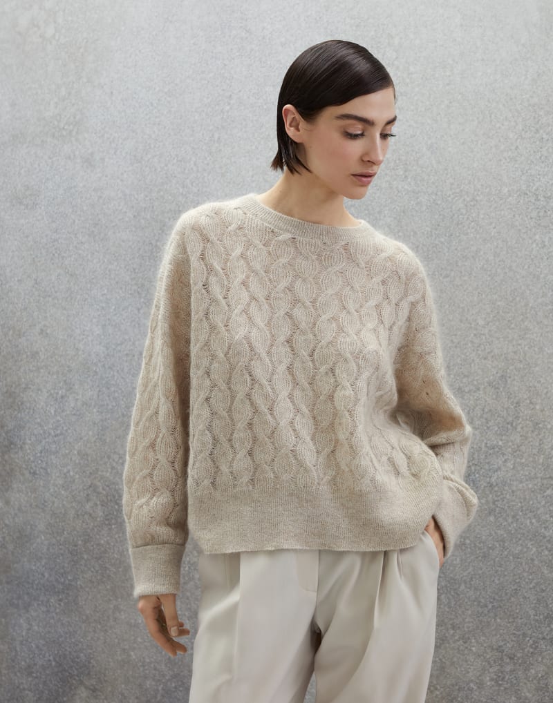 BRUNELLO CUCINELLI WOMEN'S LIGHT BEIGE CABLE KNIT WOOL SWEATER