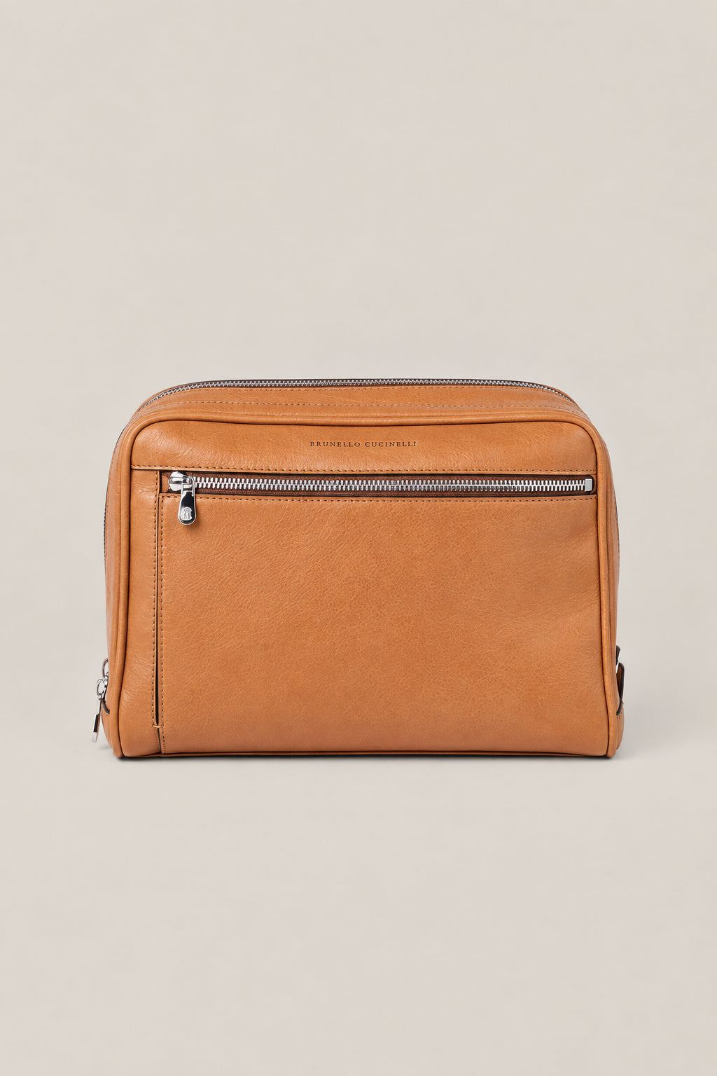 BRUNELLO CUCINELLI MEN'S COGNAC LEATHER ZIP BAG