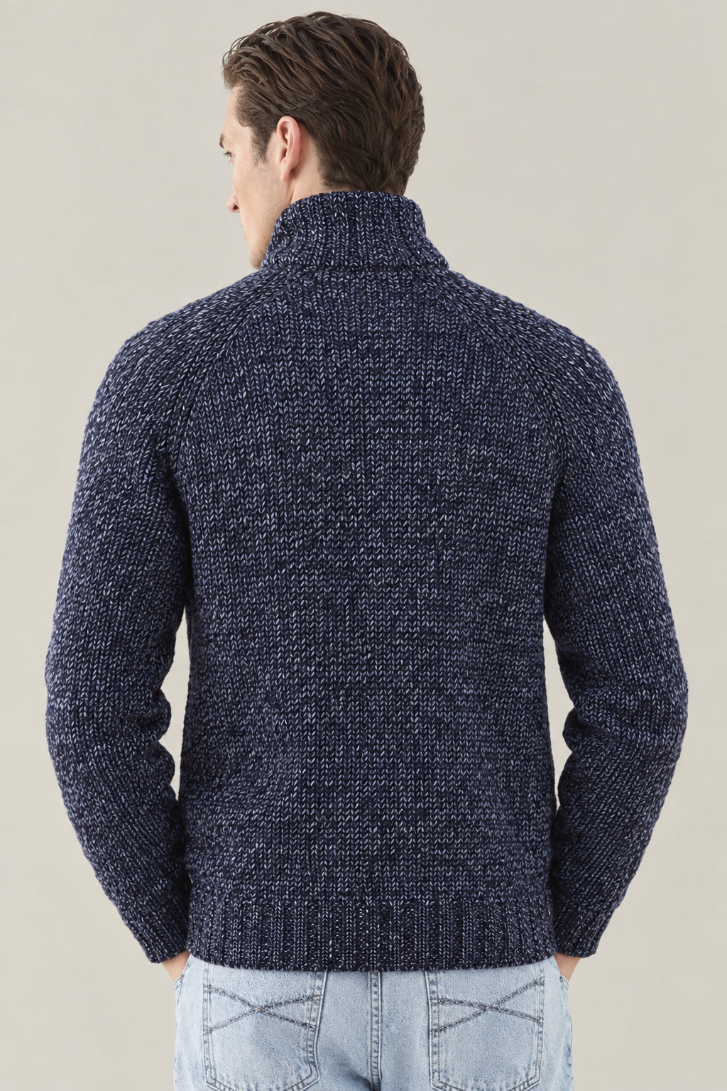 BRUNELLO CUCINELLI MEN'S BLUE WOOL SILK SWEATER