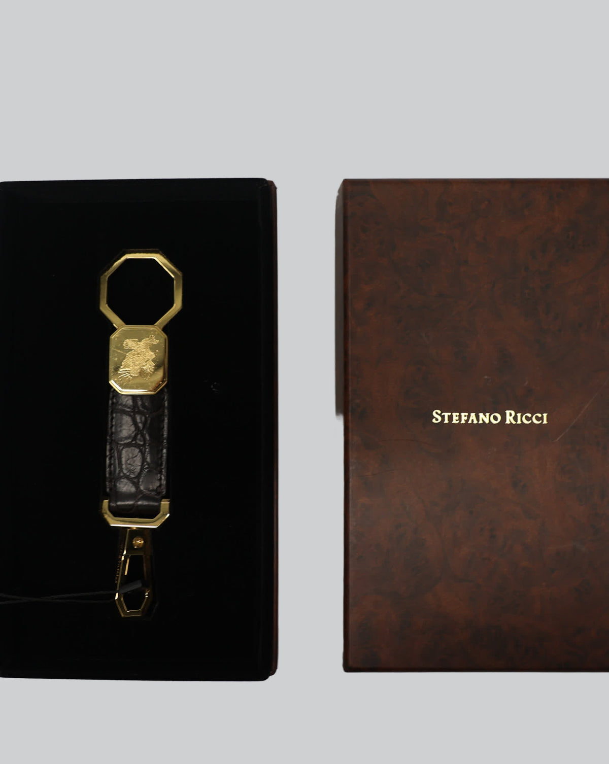 Stefano Ricci Crocodile Leather Key Holder – Luxury Gold Eagle Keychain - OneOffBtq.com