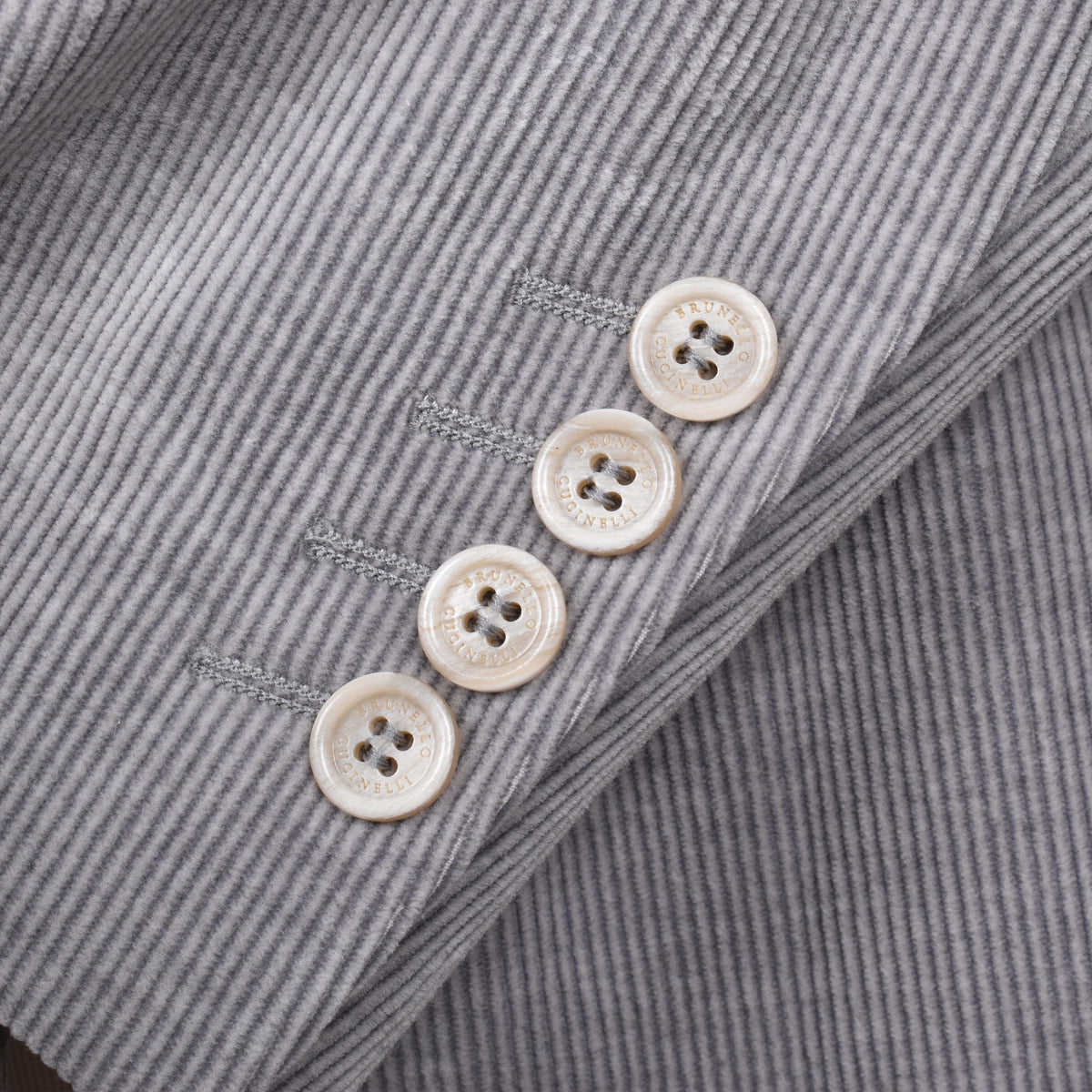 BRUNELLO CUCINELLI MEN'S GRAY WOOL BLEND CORDUROY TWO BUTTON BLAZER