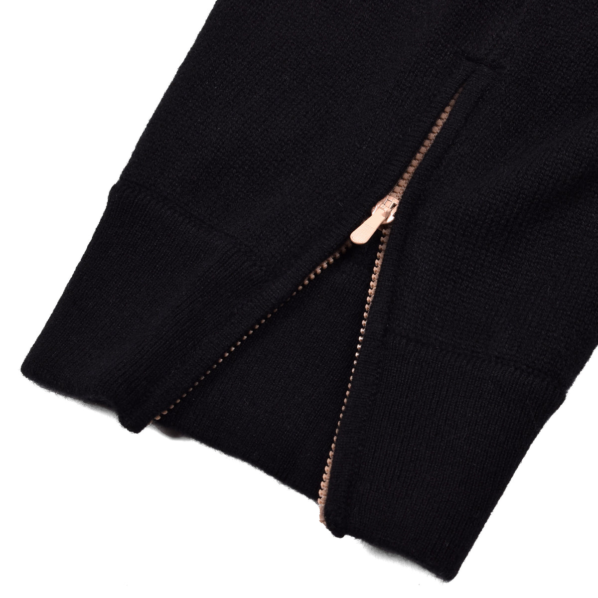 BRUNELLO CUCINELLI MEN'S BLACK WOOL KNIT SWEATPANTS