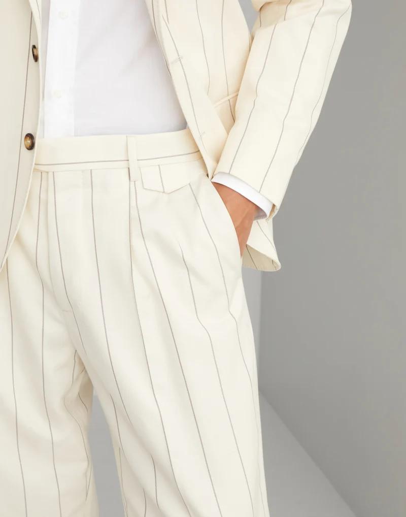 BRUNELLO CUCINELLI MEN'S CREAM PINSTRIPE PLEATED TROUSERS
