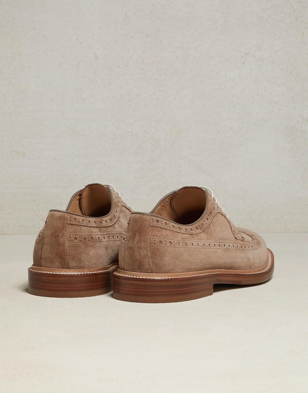BRUNELLO CUCINELLI MEN'S TOBACCO SUEDE WINGTIP BROGUE SHOE